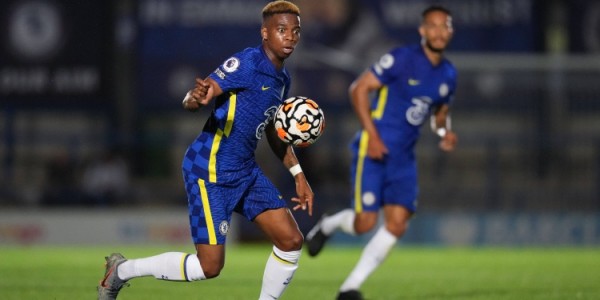 赛程表-28岁退役！切尔西旧将穆松达：对手鞋钉踹我膝盖，让我伤缺近4年