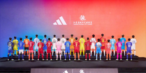 F1直播-关于“散装江苏”的一切，可能都在“苏超”的球衣上