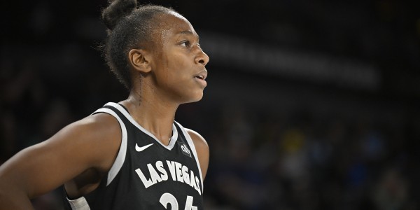 F1直播-替补奇兵！劳埃德自从打替补后王牌7胜1负，本场拿到全队最高的21分