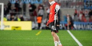 赛程表-记者：皇马已和马斯坦托诺经纪人谈判，巴黎未放弃但处于落后位置