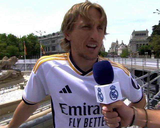 1715558002280096309.jpg modeliqi.jpg